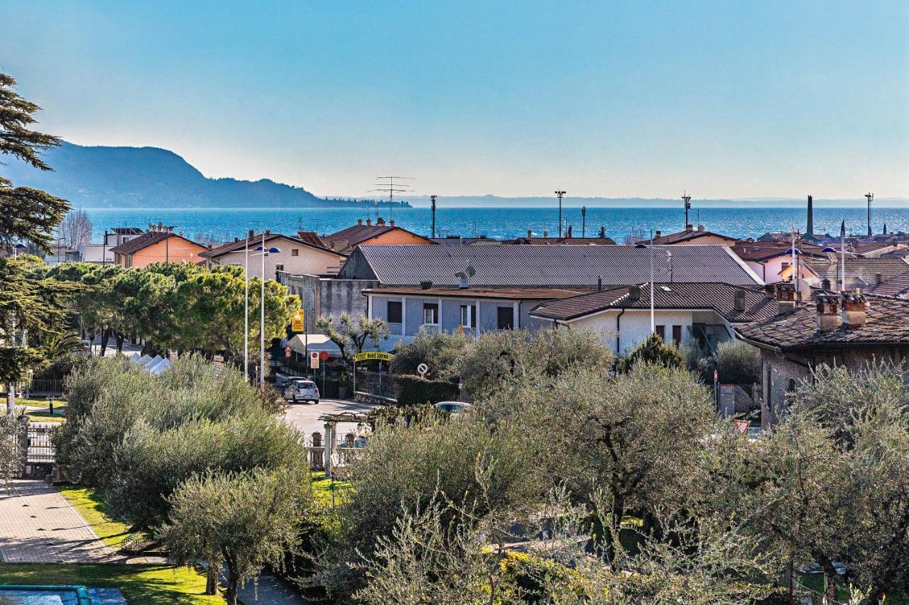 Corte Benaco By Wonderful Italy Toscolano Maderno Exterior photo
